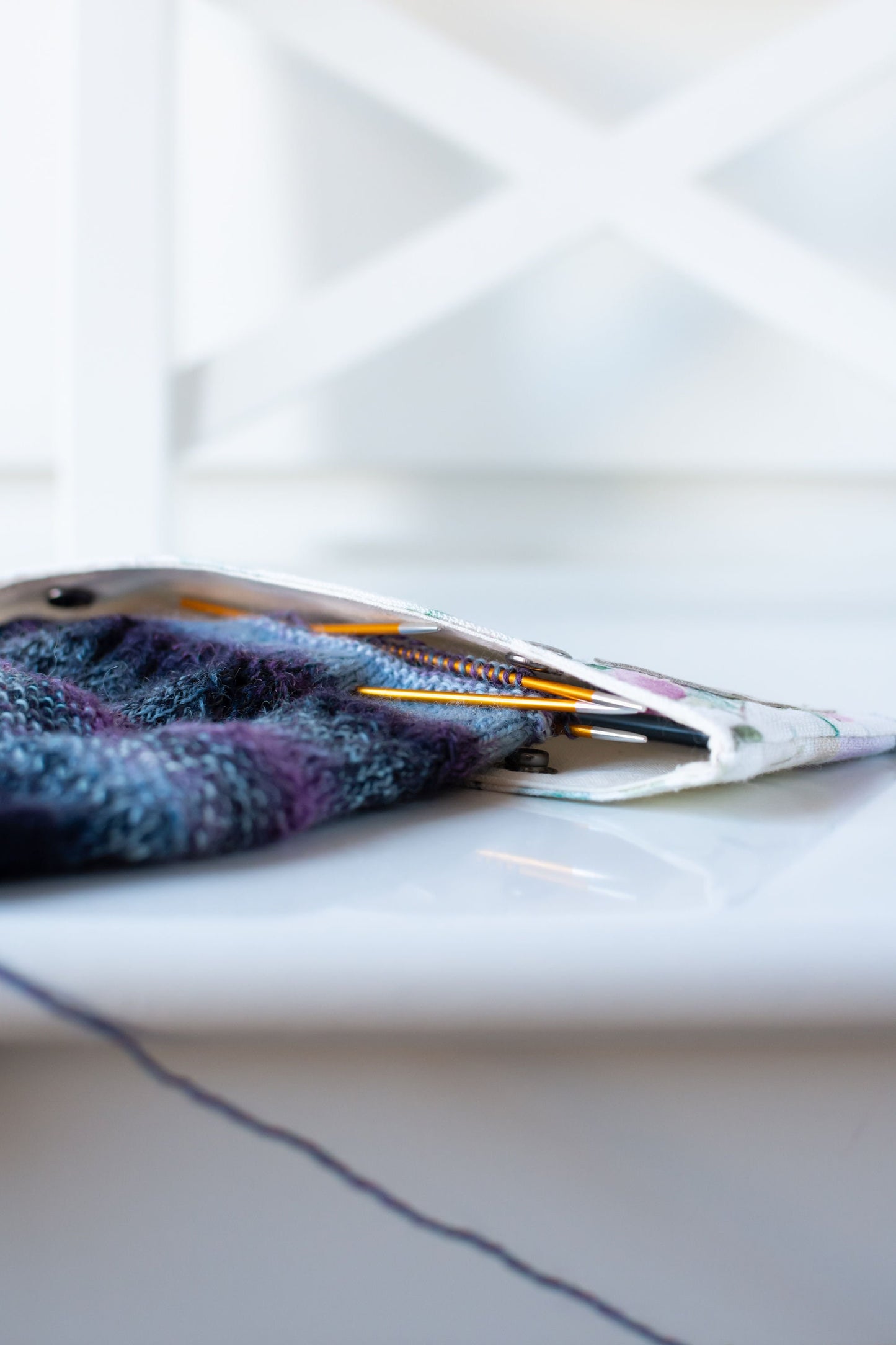 Needle bag, Needle play bag, needle holder, DPN holder, needle play garage, needlecase, needlecosy, 8,8 inches / 22 cm Flower pattern