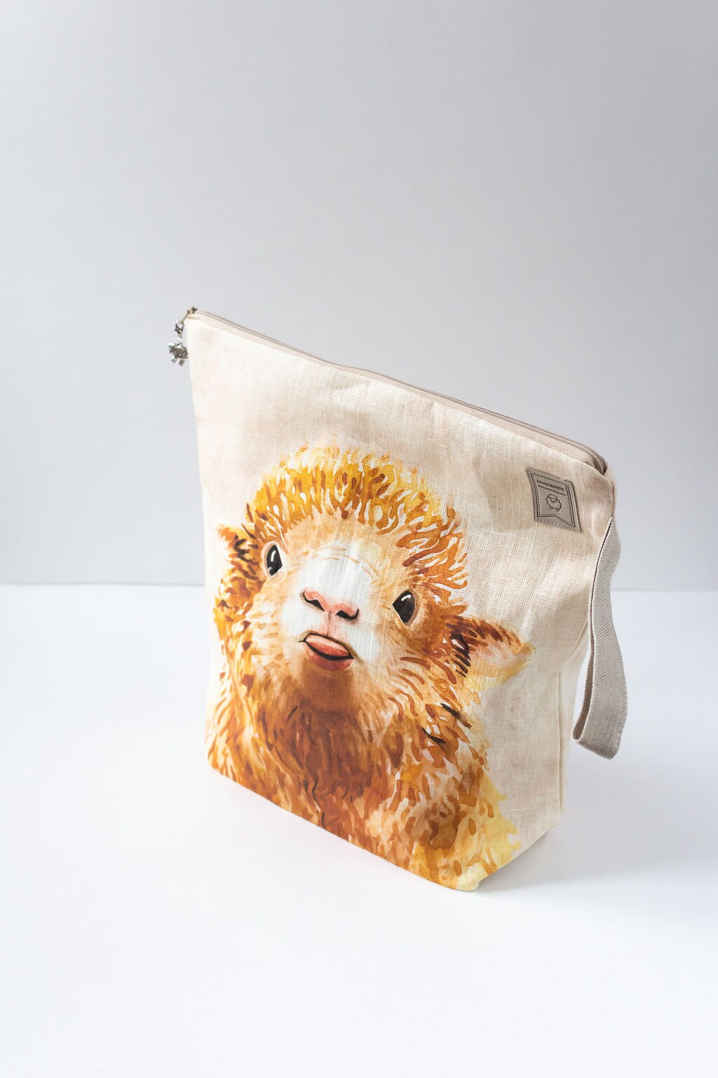 Project Bag with zipper and Sheep print.