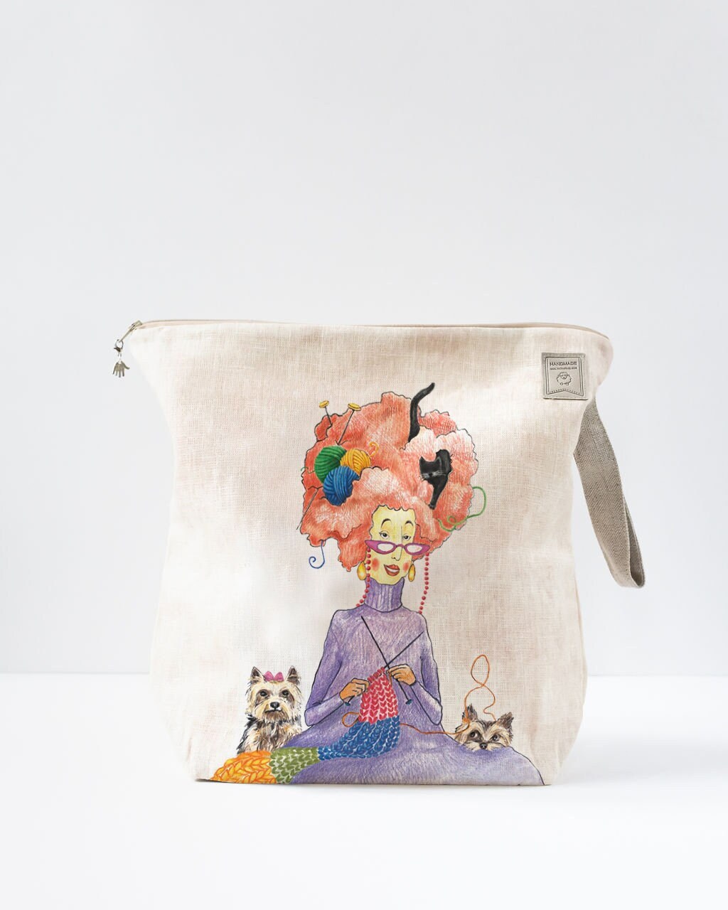 Large Project Bag with zipper. Nice fun woman print will melt yours heart. The picture was drown special for project bag.