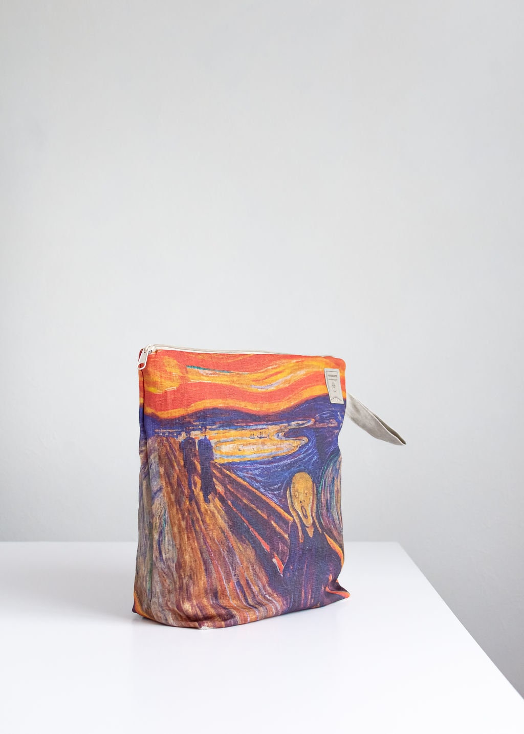 Project bag. Work in progress Project Bag with zipper. Yarn organizer. Bag inspired by Edvard Munch "The Scream"
