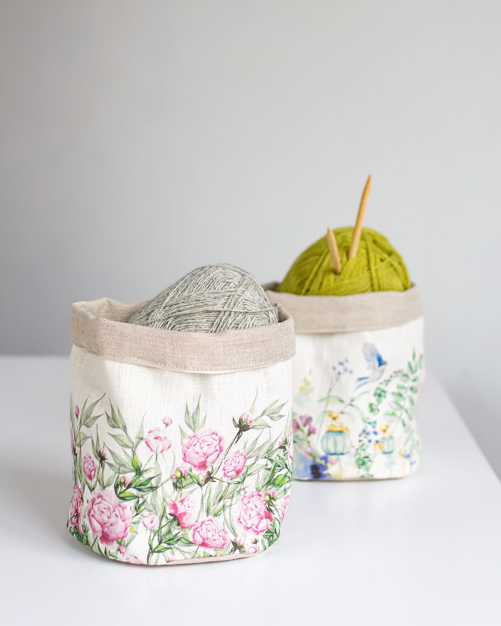 Storage basket with Peony print.
