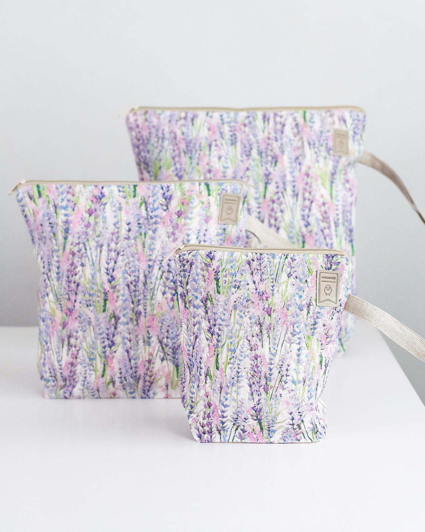 Lavender flowers print project bag. Work in progress Project Bag with zipper. Yarn organizer