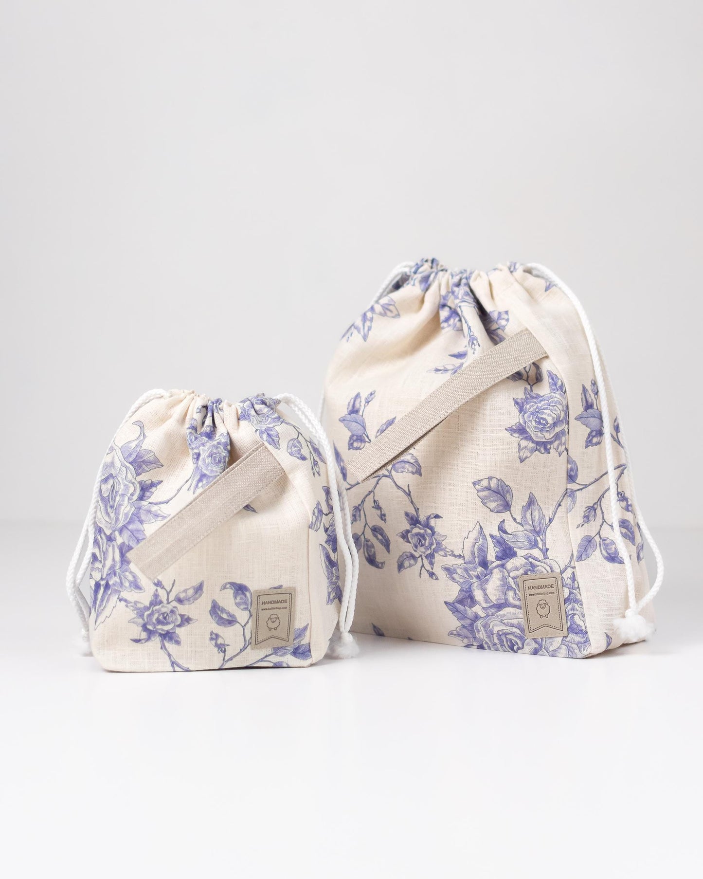Project bags. Set of 2 Knitter Project Bags. Large and Small. Blue roses collection in Toile de Jouy style.