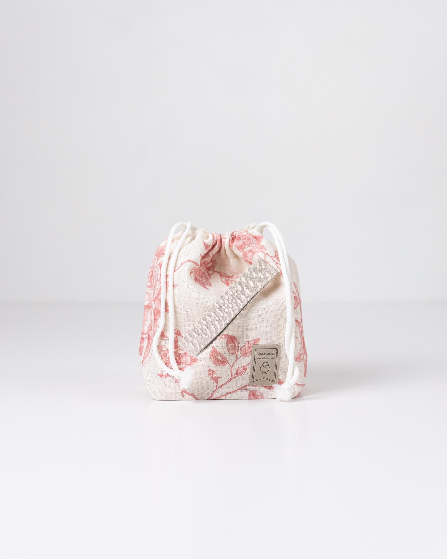 Red roses collection in Toile de Jouy style Project bags. Set of 2 Knitter Project Bags Large and Small.