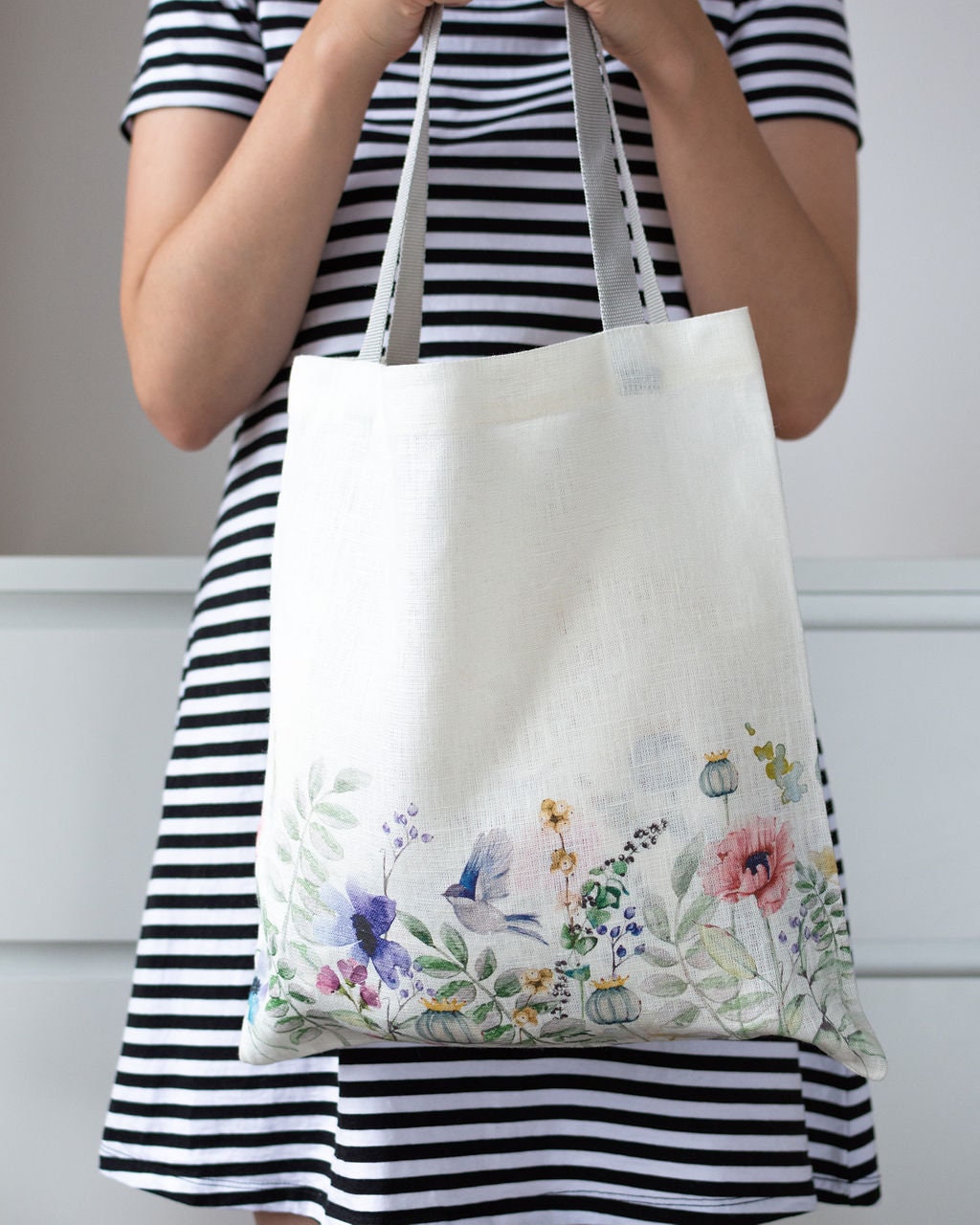Linen Market Tote Bag with Summer Flowers print