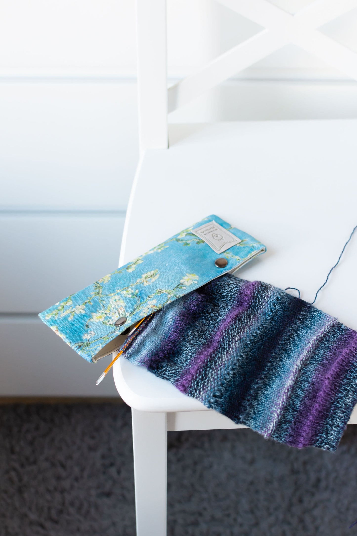 Vincent van Gogh, Linen DPN Cozy case, needle case, Knitting needle case, Needle cozy, Vincent van Gogh, Almond Blossom,