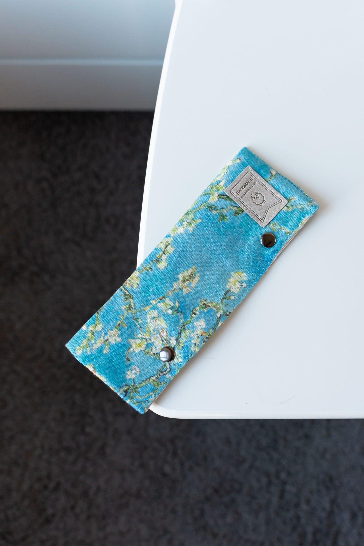 Vincent van Gogh, Linen DPN Cozy case, needle case, Knitting needle case, Needle cozy, Vincent van Gogh, Almond Blossom,