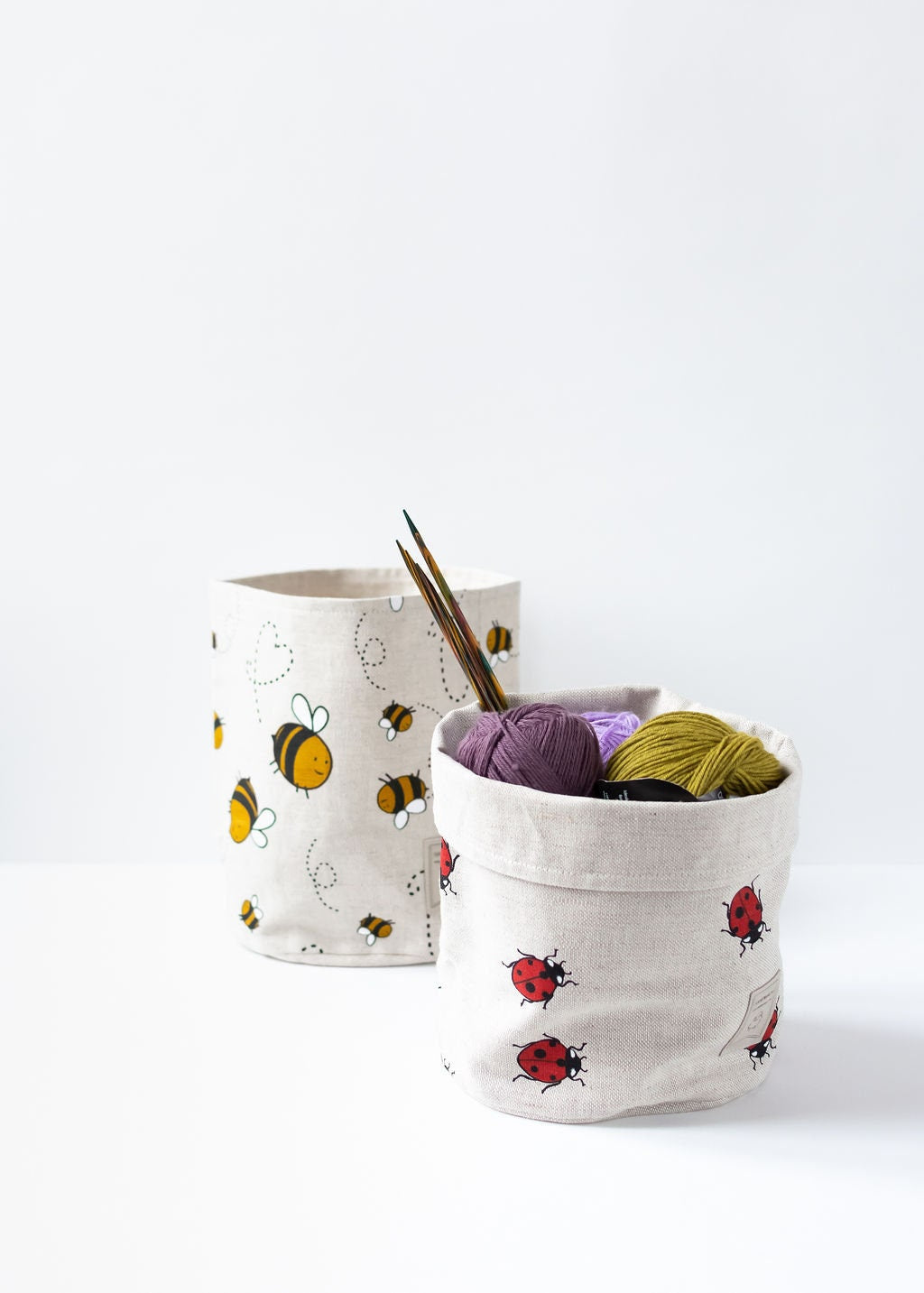 KIP bag, KIP box, Yarn storage, storage bin, fabric basket, fabric box, storage basket, home organisation. Project organiser, Bee print.