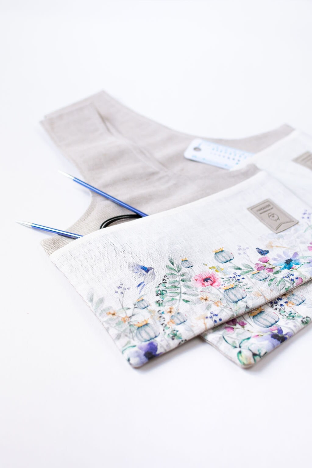 Knitter Project Bag Meadow print. Special KnitterBag design.