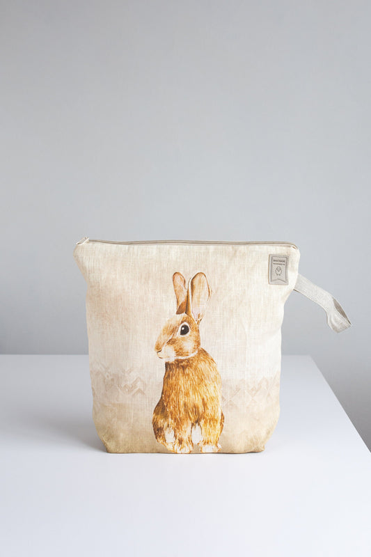 Project Bag with zipper for knitters. Bunny rabbit printed bag.