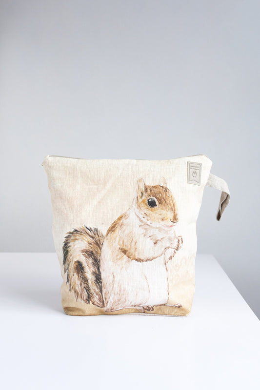 Squirrel  Project Bag with zipper for knitters. Large project bag.
