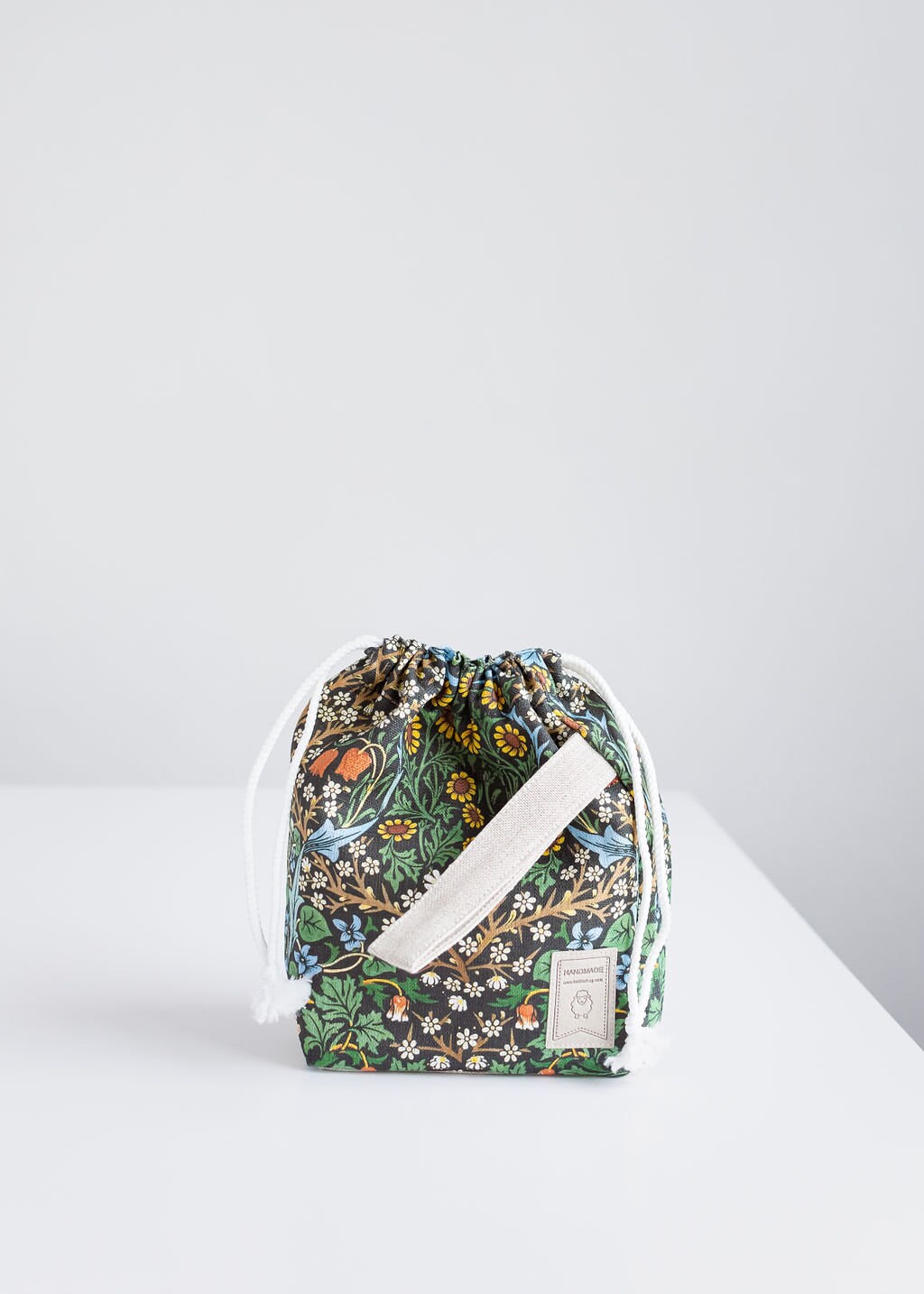 William Morris. Blackthorn. Linen project bag, Knitting needle holder,  Knitting Project Bag. Drawstring. Size Large.