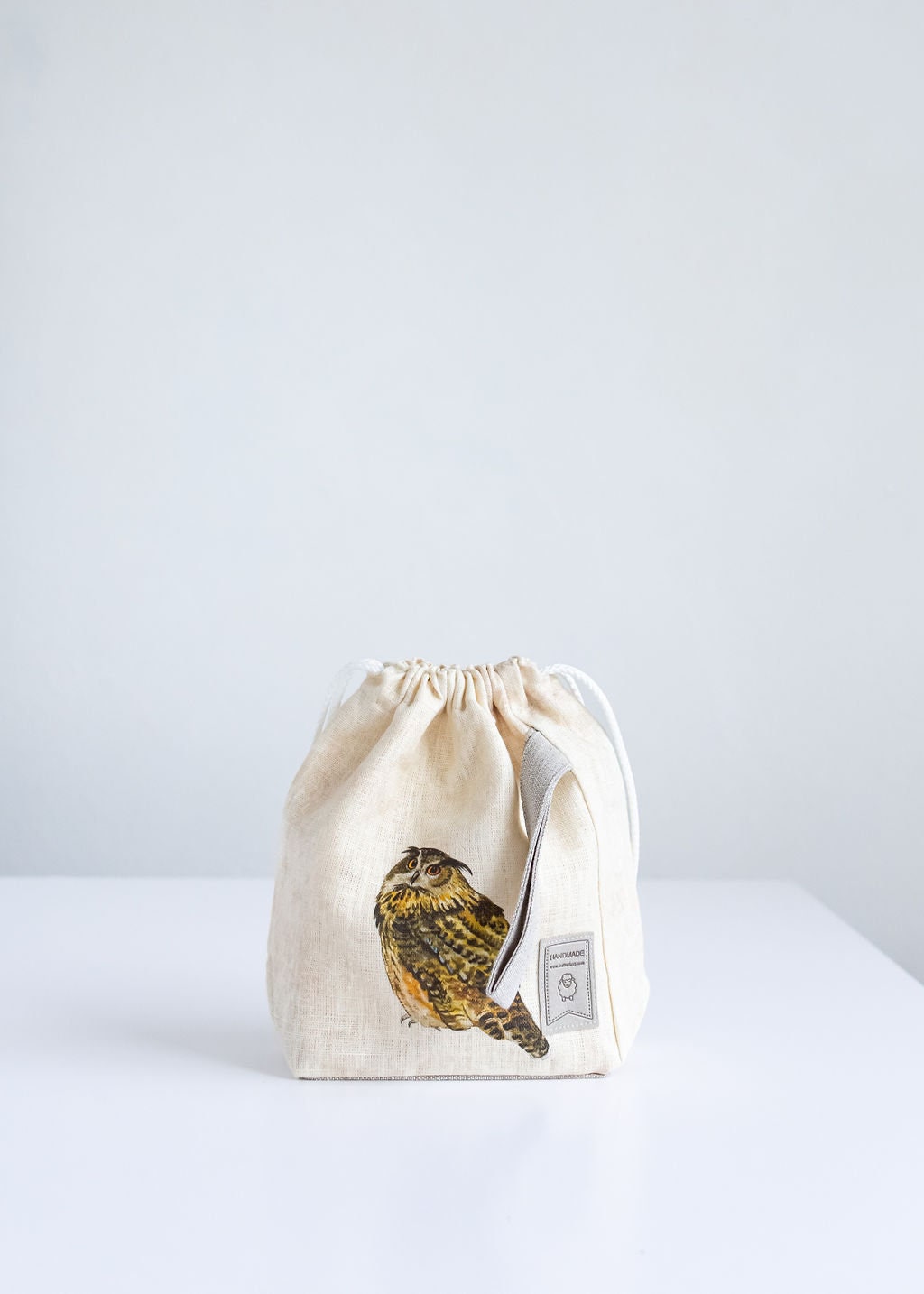 Linen project bag, Knitting needle holder,  Knitting Project Bag. Drawstring. Size Large. Owl print