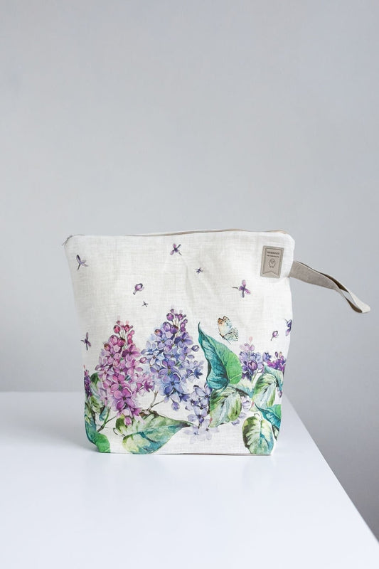 Work in progress Project Bag with zipper. Yarn organizer. Lilac Flowers print project bag.