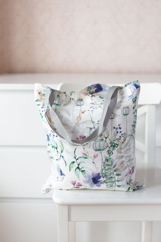 Meadow flowers print bag. Shopping tote bag.