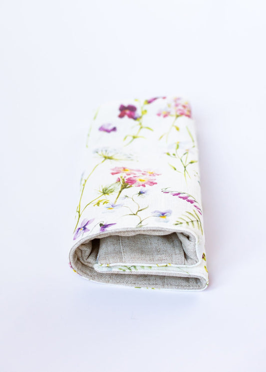 Stylish Case for Crochet Hooks - 21 Pockets for Circular Needles & 24 for Socks Needles Summer flowers pattern on linen fabric