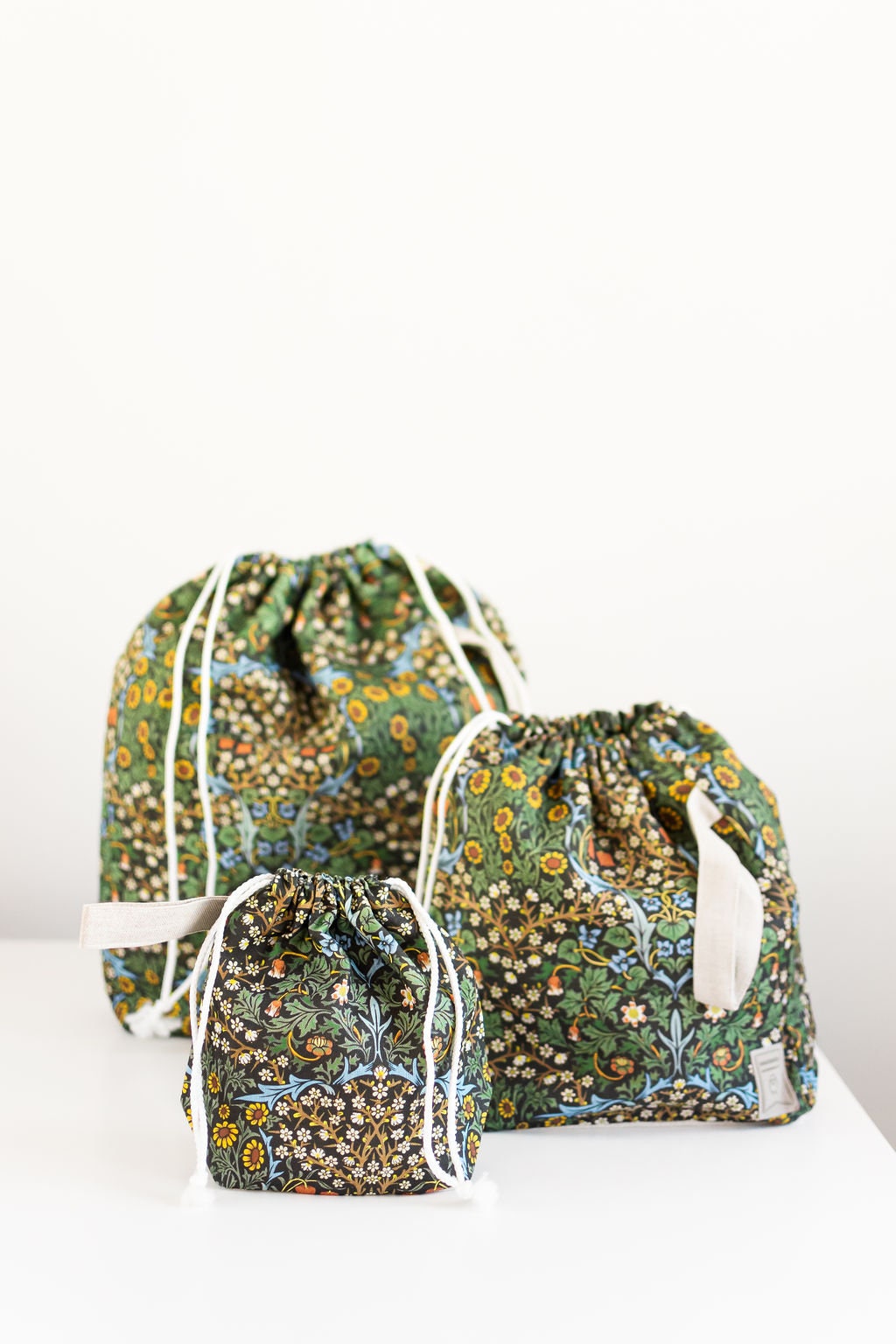 William Morris Blackthorn print XL size Knitting Project Bag.