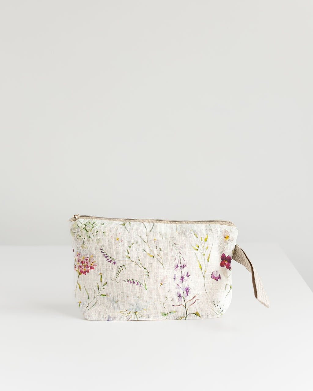 Wristlet pouch with Meadow print fabric