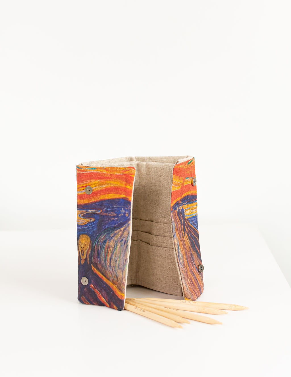Edvard Munch The Scream print Stylish Case for Crochet Hooks - 21 Pockets for Circular Needles & 24 for Socks Needles