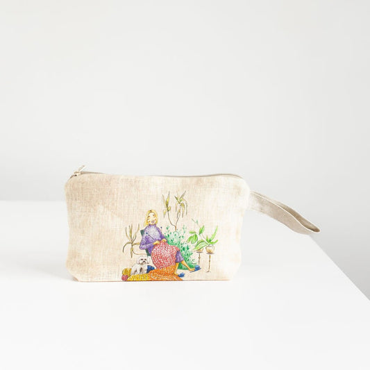 Wristlet pouch with knitter picture print on linen fabric, zipped pencil case