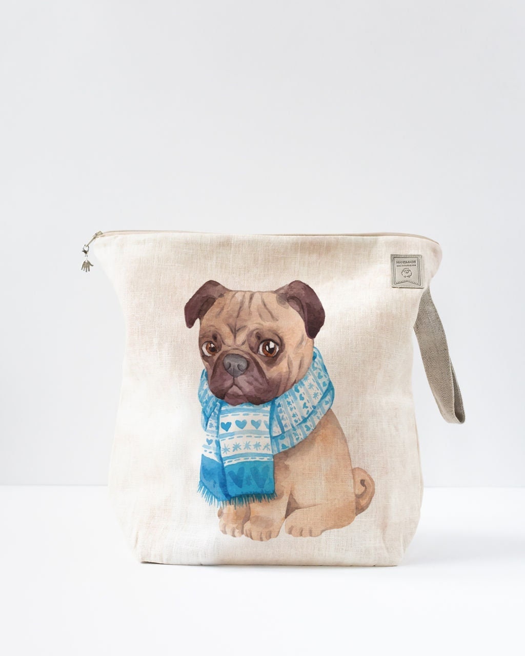 Project bag with zipper. Bag with bulldog print. Yarn organizer