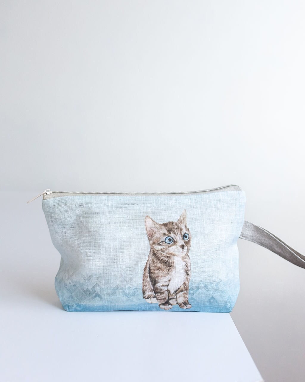 Linen wristlet pouch with Cat print, cosmetic bag