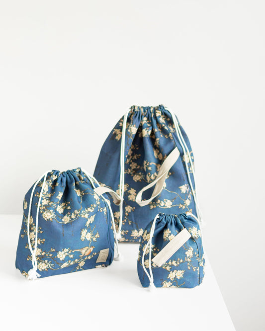Project bags with Bullfinch and Weeping Cherry by Katsushika Hokusai print. Set of 3 Project Bags. Sizes XL, Large and Small.
