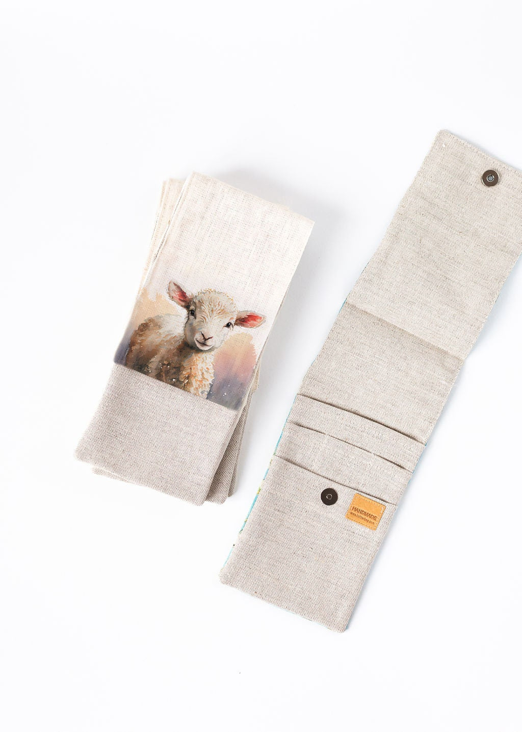 Needles, Crochets and Hooks Case with Sheep print. Needle Case. size: 4" x 9,2" (or 4" x 11").