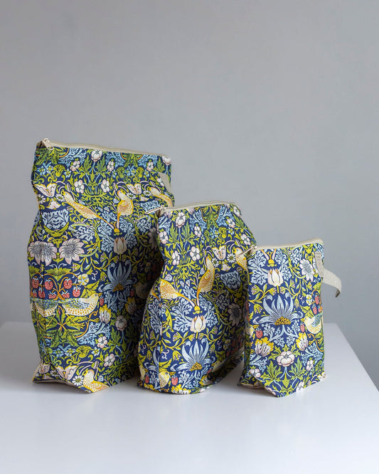 William Morris Strawberry Thief print bag. Large, Medium or Small Project Bag with zipper.