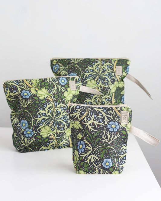 William Morris Seaweed Project Bag with zipper. Gift for knitter