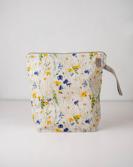 Floral Dream Project Bag - Zippered Work in Progress Yarn Organizer with Dandelion, Daisy, and Bellflower Print