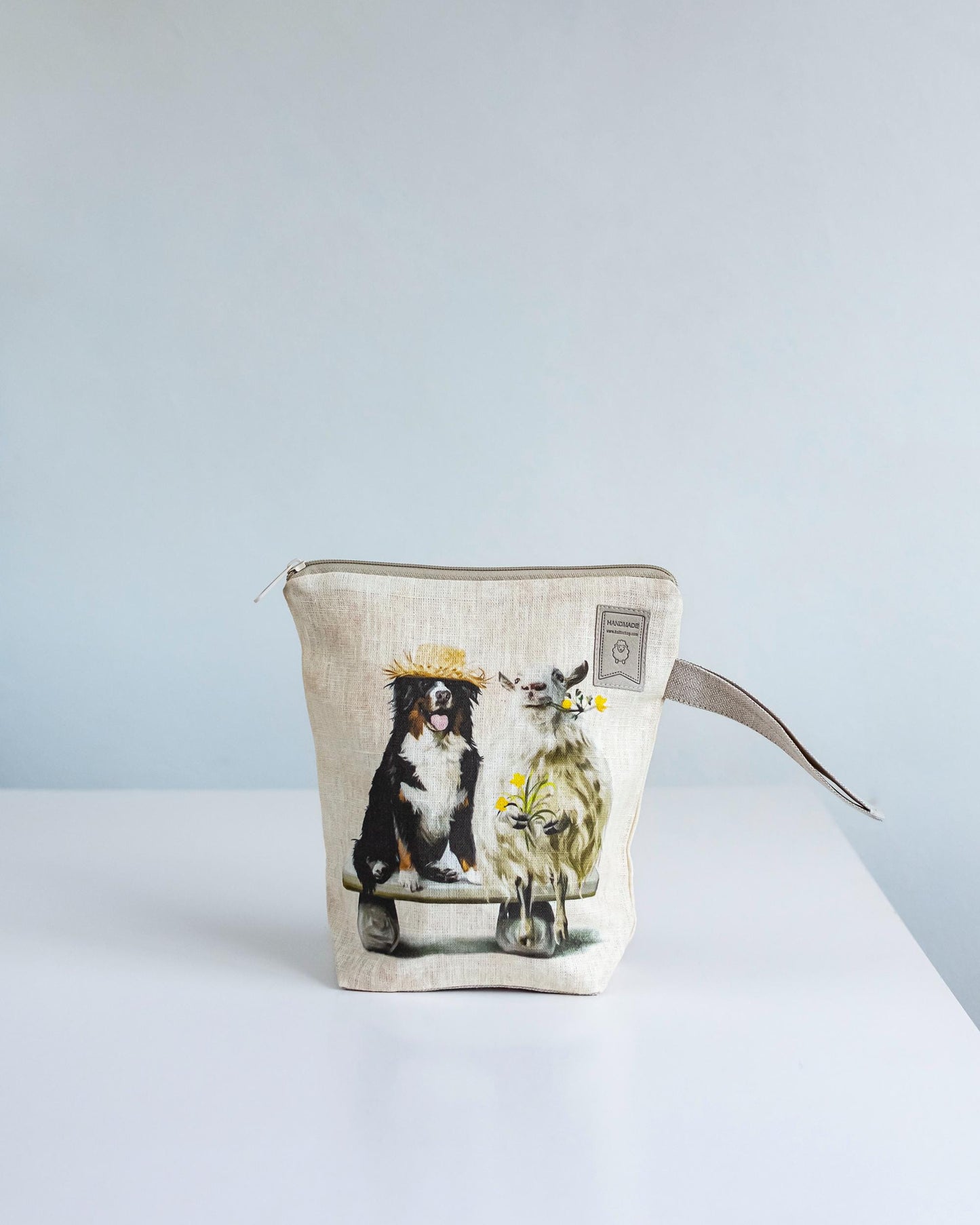 Sheep and Bernie dog print bag. Work in progress Project Bag with zipper. Small, Medium or Large Yarn organizer