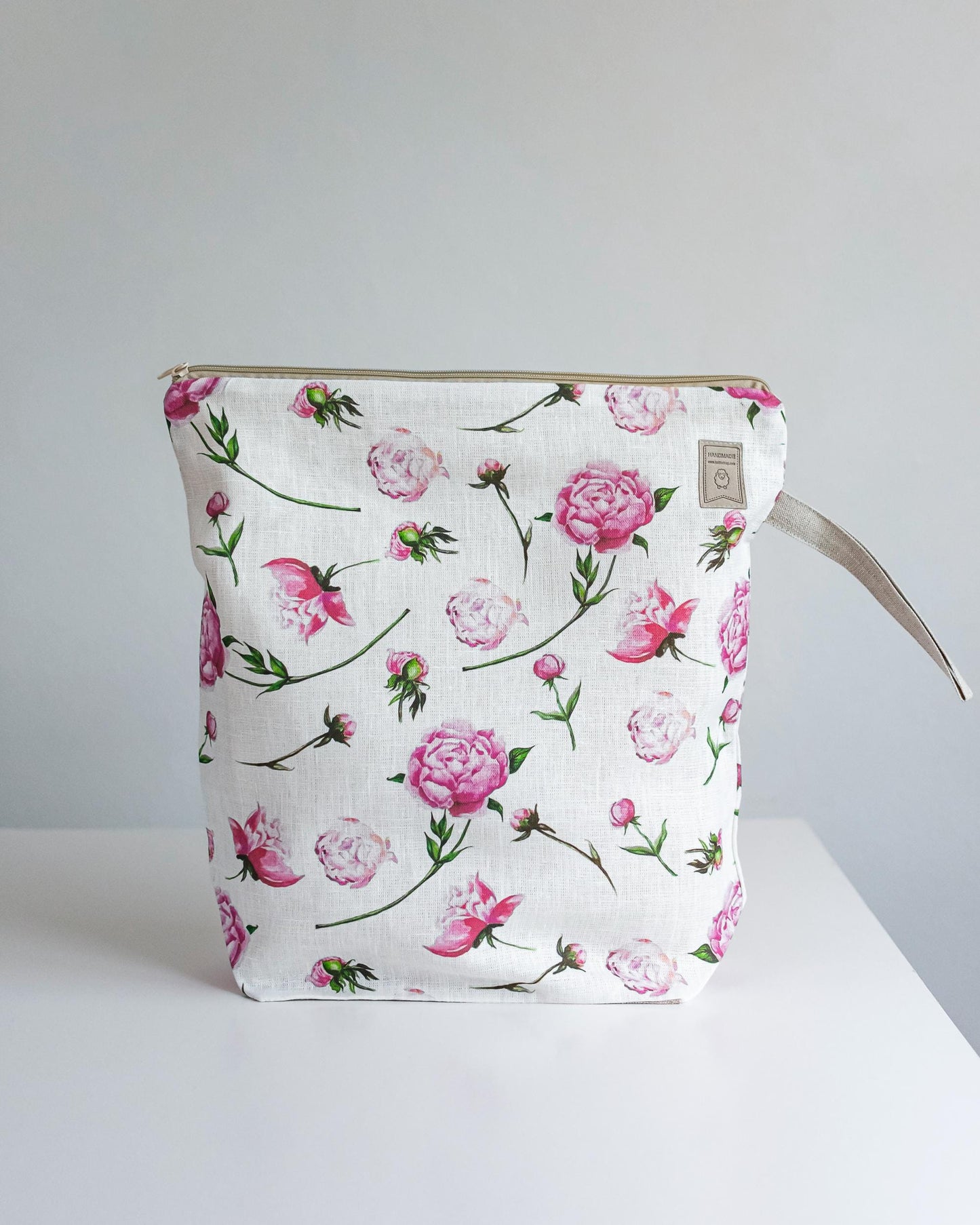 Peony print project bag. Work in progress Project Bag with zipper. Yarn organizer